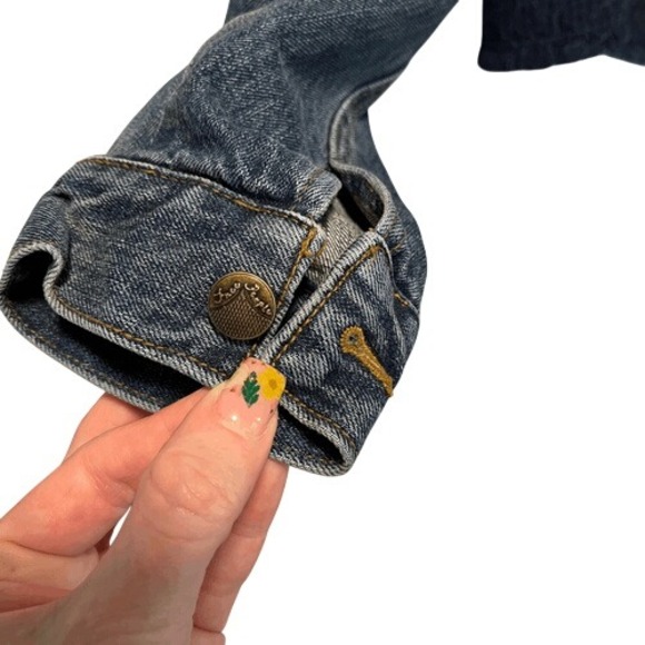 Free People Cropped Denim Jacket Lace Inset Raw Hem Medium - Picture 6 of 12